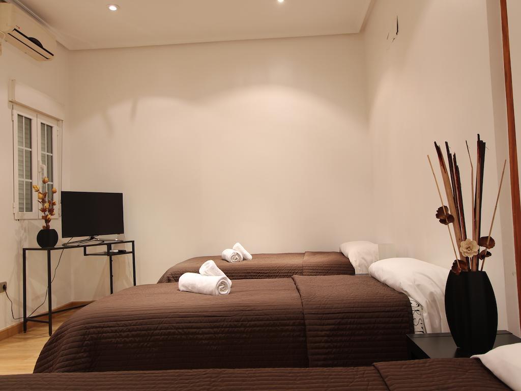 Apartamentos Good Stay Prado Madrid Room photo