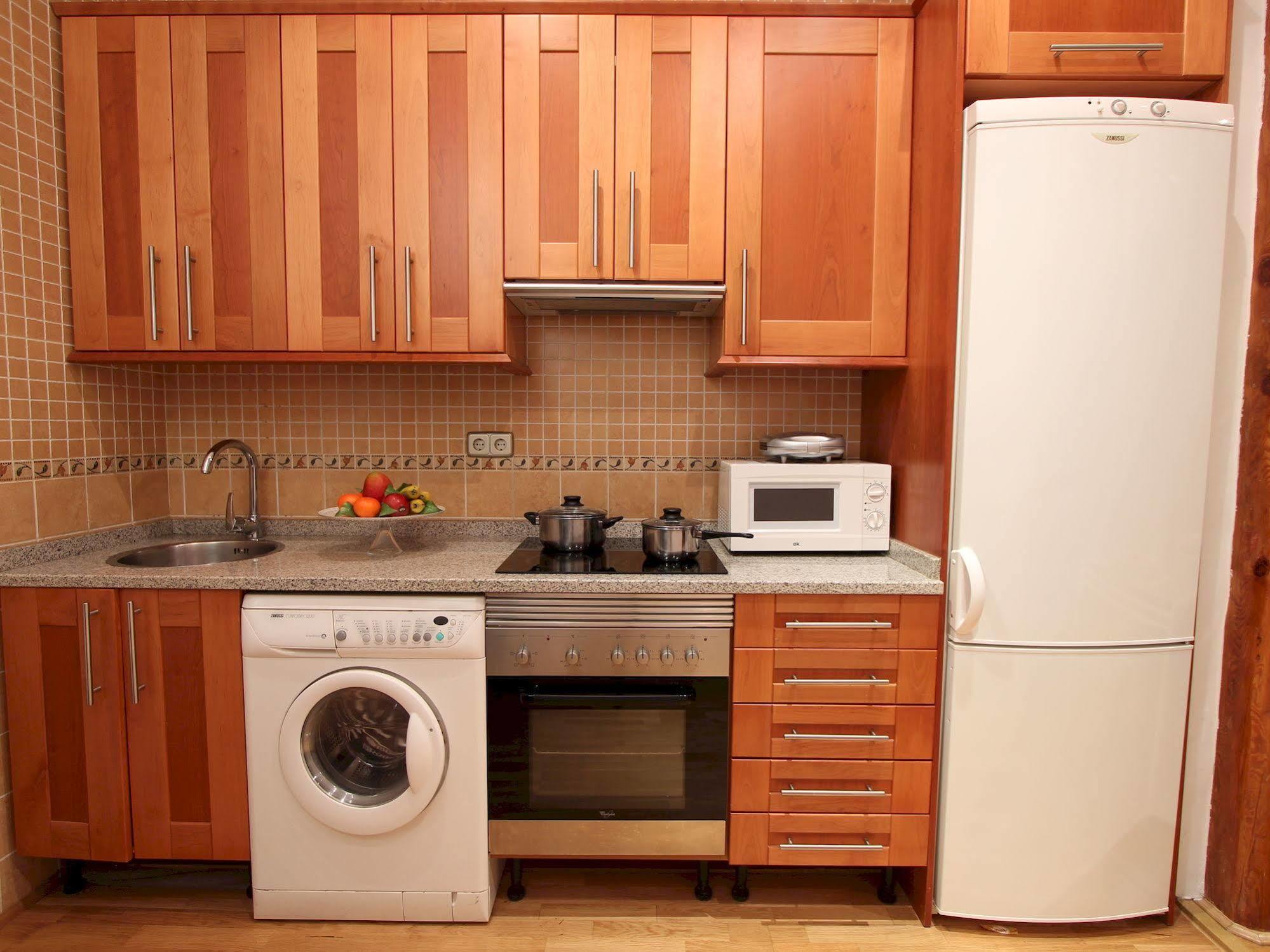 Apartamentos Good Stay Prado Madrid Exterior photo